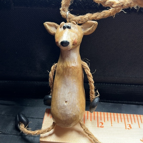 Vintage Bert Anderson Wooden Carved Reindeer Christmas Ornament 2003 - Picture 10 of 11